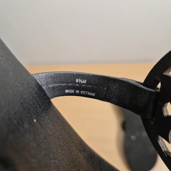 Tory Burch Miller Wedge Leather Sandals Black Excellent Condition US 9.5 - Picture 8 of 8